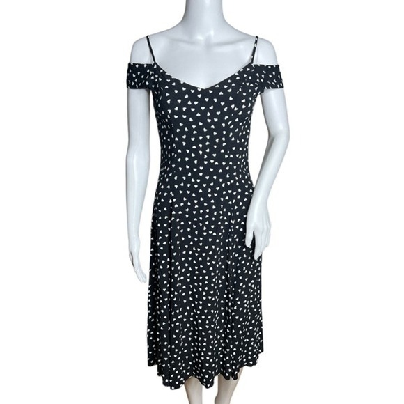 Yumi Kim Dress Womens XS Fit & Flare Black White Heart Print Off Shoulder Preppy - Picture 1 of 7